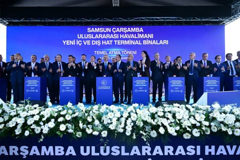Samsun Çarşamba Havalimanı Yeni İç ve Dış Hatlar Terminal Binası Temel Atma Töreni Yapıldı